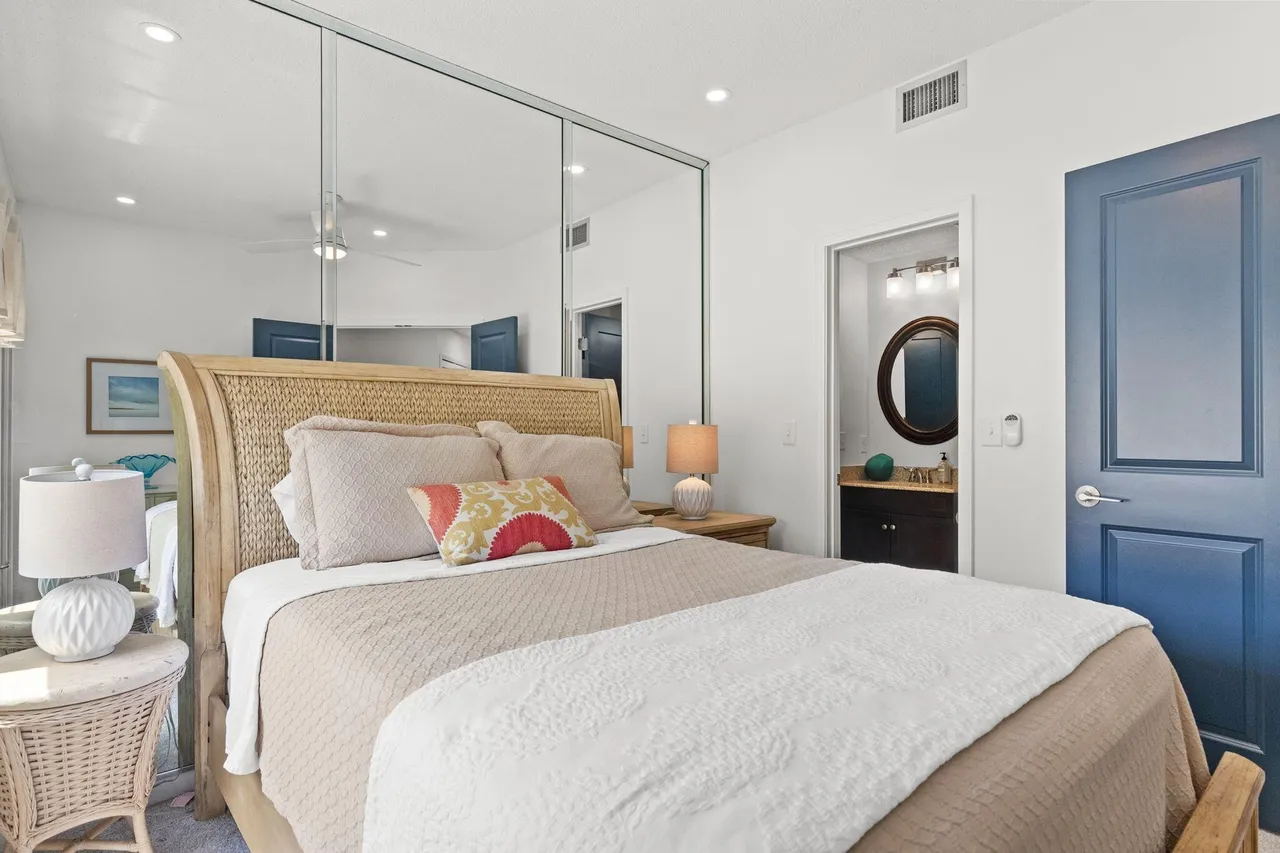 Beachside Elegance photo 2
