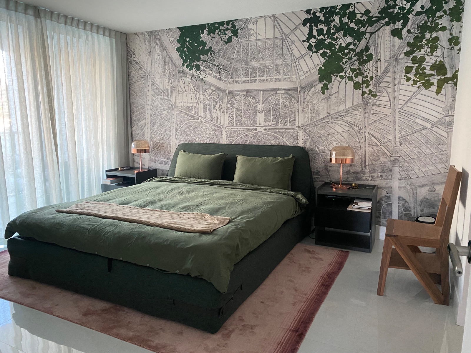 Designer-Furnished 2BR with Two Large Terraces photo 2