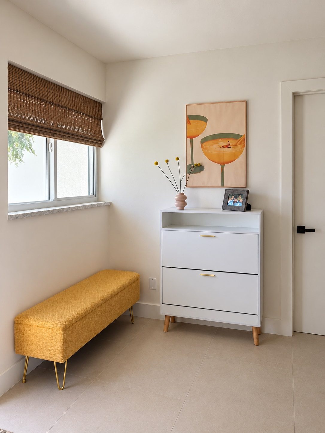 Modern 3BR Home With Free Parking, 15 Min to the Beach photo 2