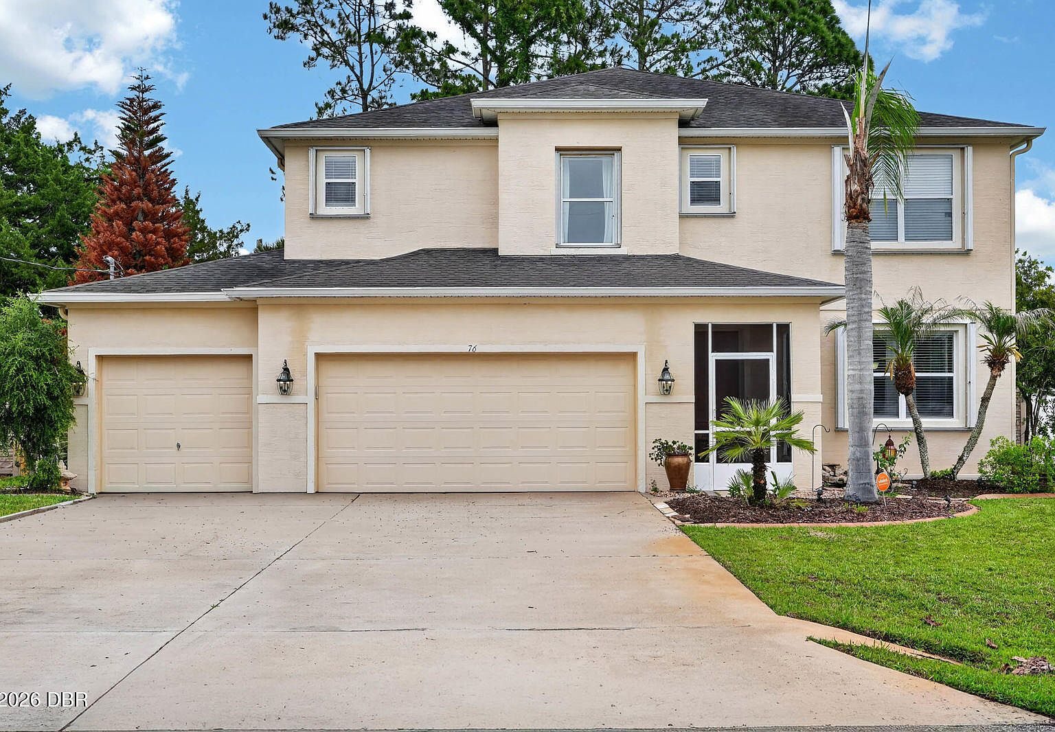 Superior Five-Bedroom Home in Palm Coast | Furnished | $500 Off