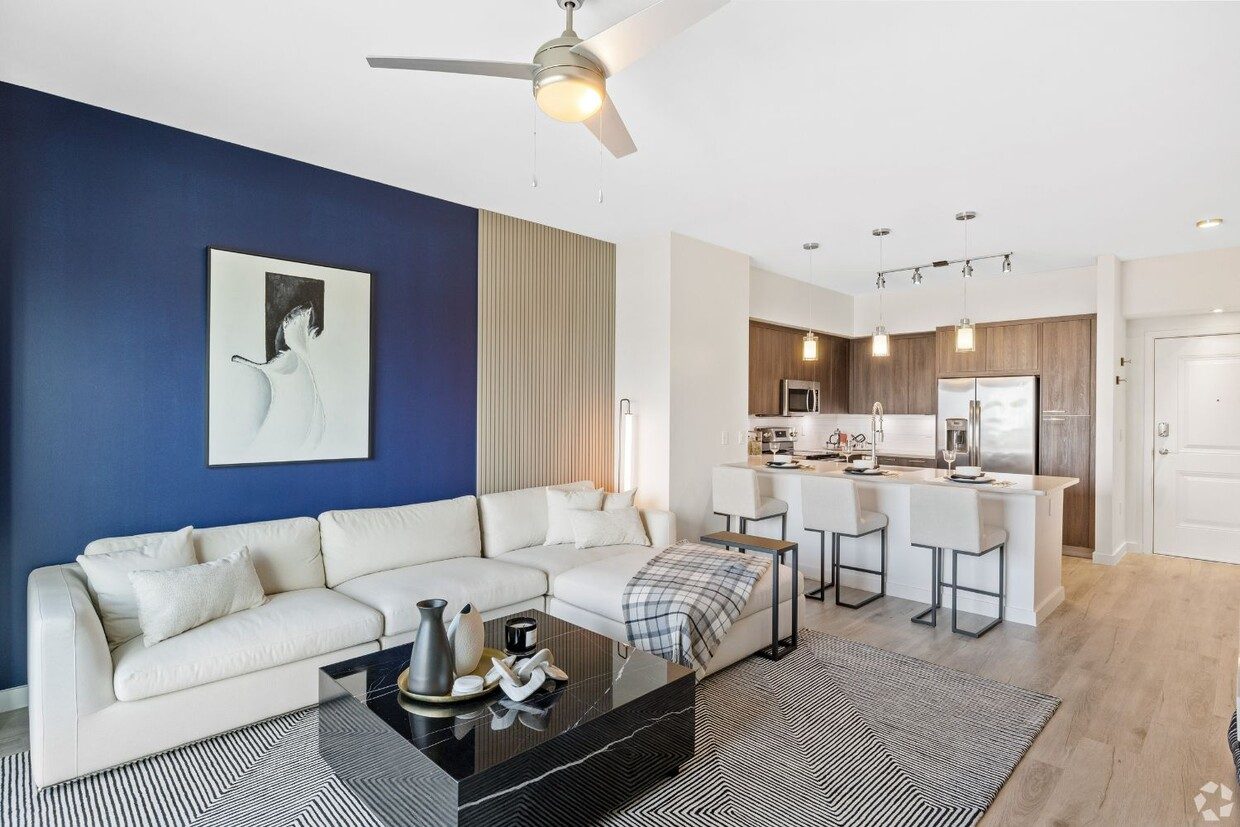 Spacious 1 Bed/ 1 Bath Apartment in Downtown West Palm Beach