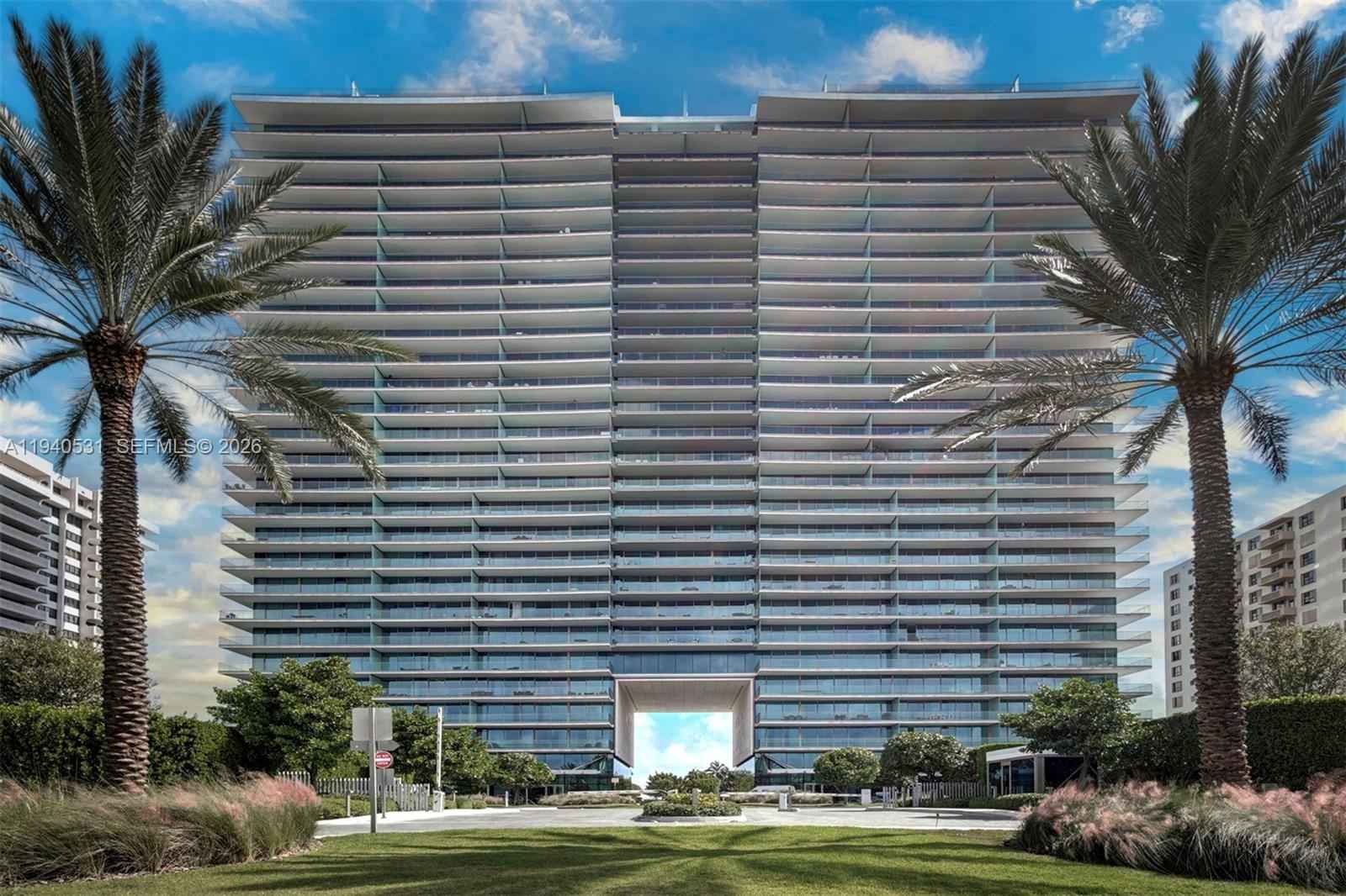 Oceana Bal Harbour: Marble Luxury Bay View 1BR