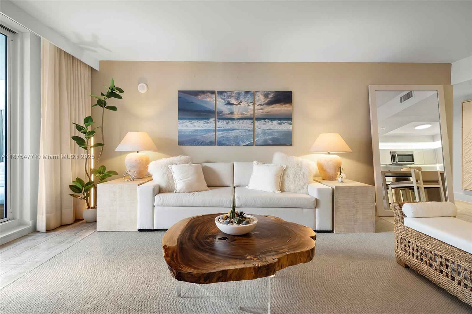 1 Hotel Beachfront: Ocean Views & Spa Access