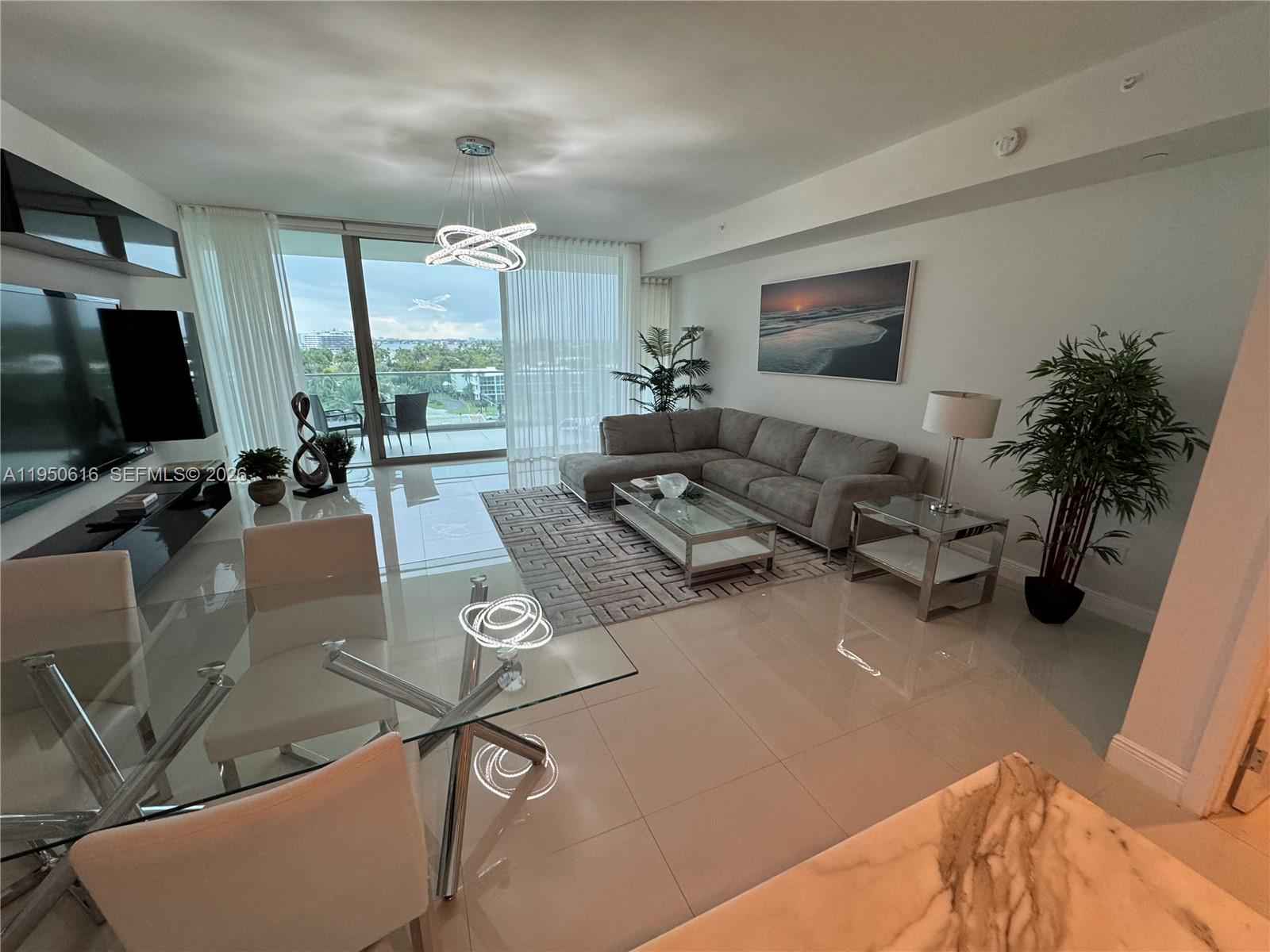 Oceana Bal Harbour: Oceanfront 1BR With Resort Amenities photo 2