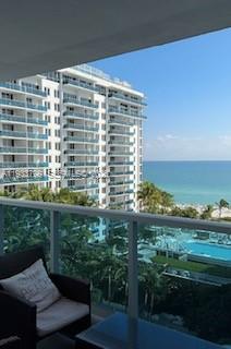 Roney Palace Oceanfront With Sunrise Views photo 2