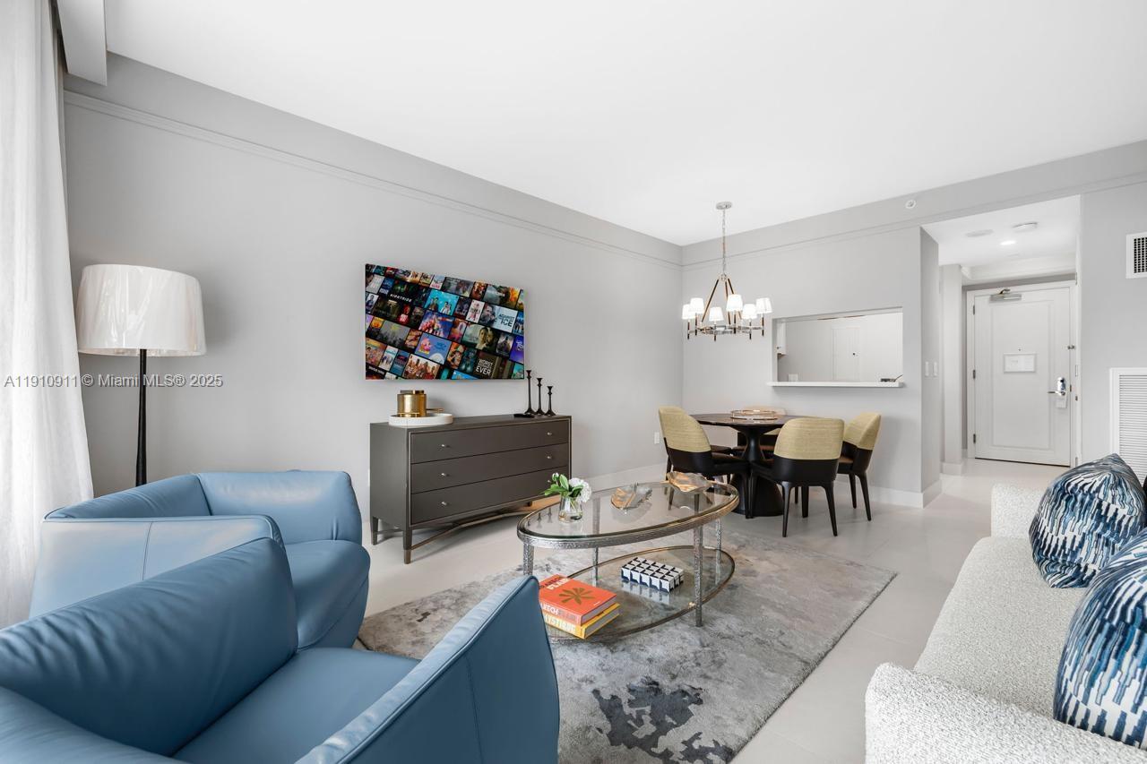 Four Seasons Luxury Brickell 1BR photo 3