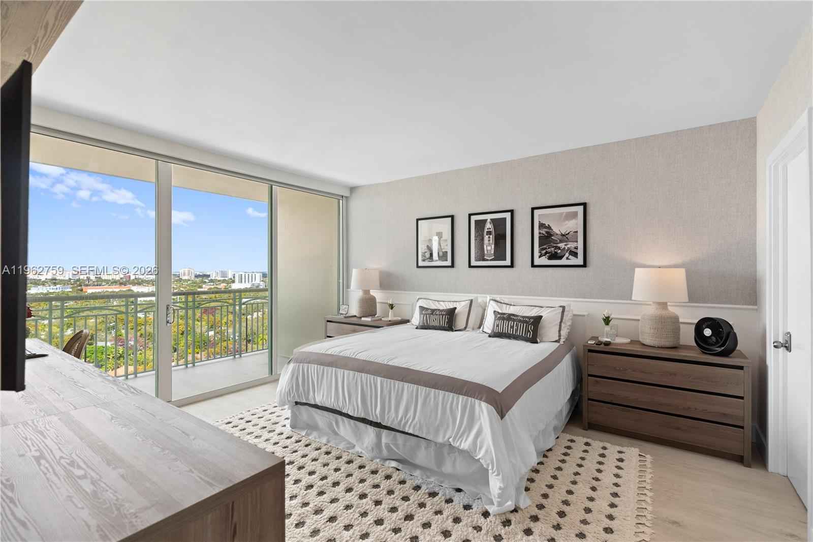Ritz-Carlton Coconut Grove, Fully Renovated photo 2