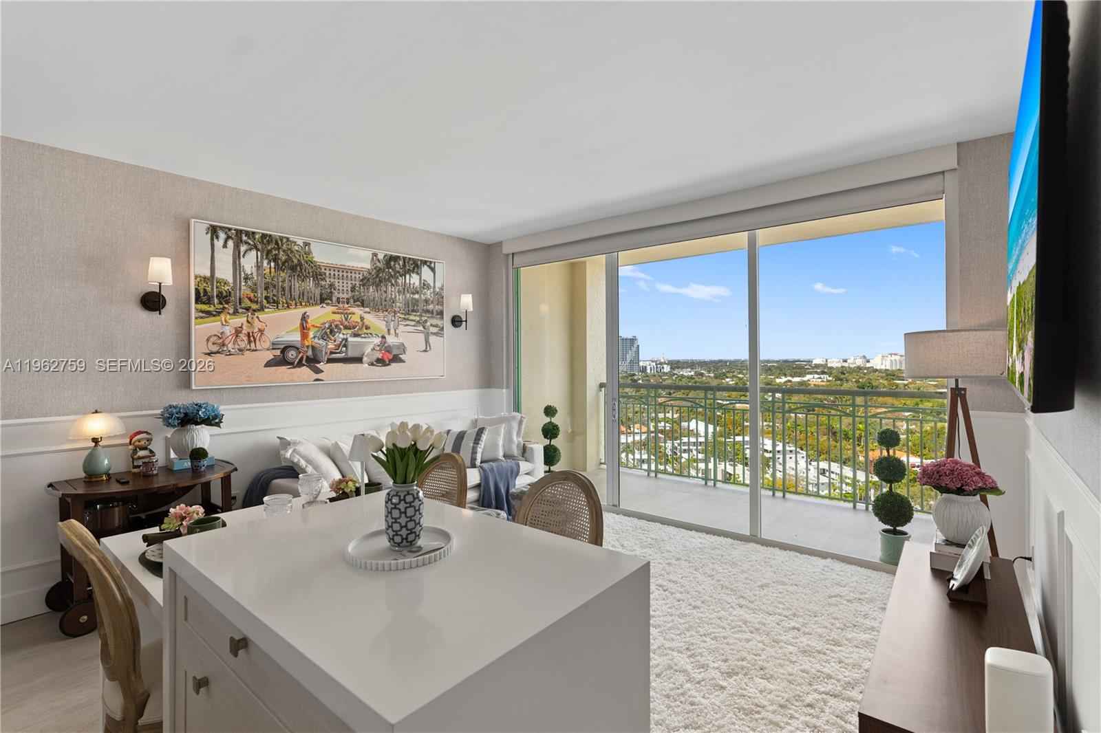Ritz-Carlton Coconut Grove, Fully Renovated photo 3