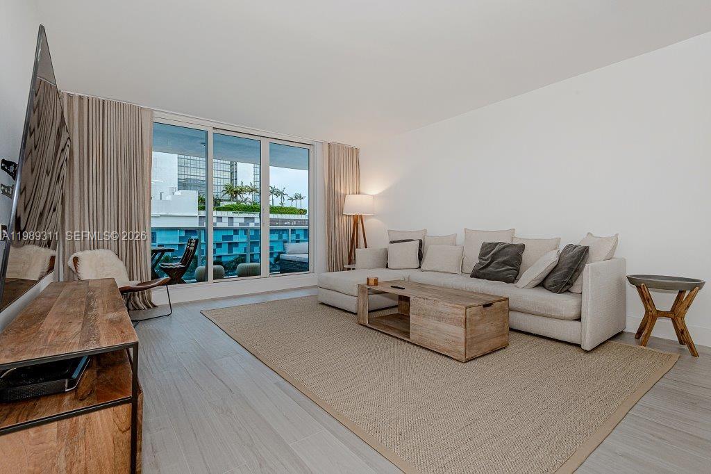 Roney Palace 1BR With Ocean Pools & Beach photo 3
