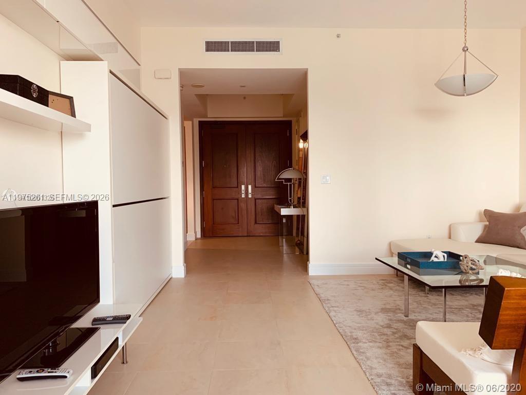Four Seasons Brickell: City & Water Views
