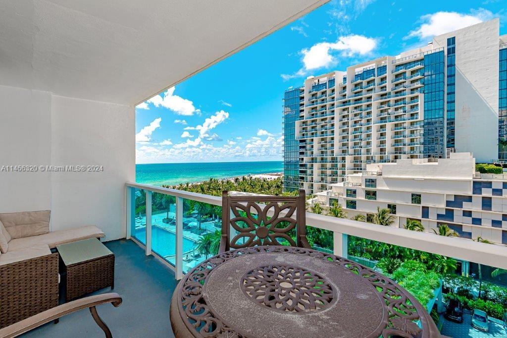 Roney Palace: Ocean View + 1 Hotel Access