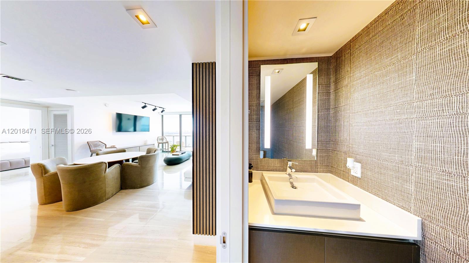 Echo Brickell: Ocean & Bay Views, High Floor photo 3