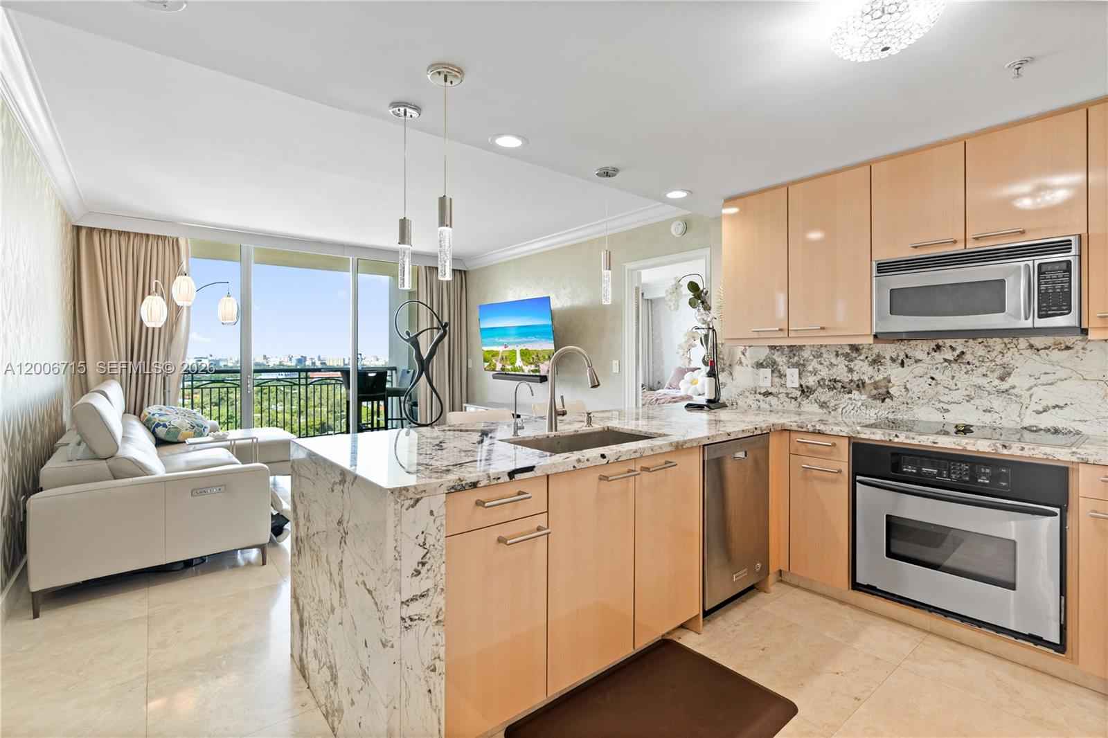 Ritz-Carlton Grove Views With Private Terrace photo 3