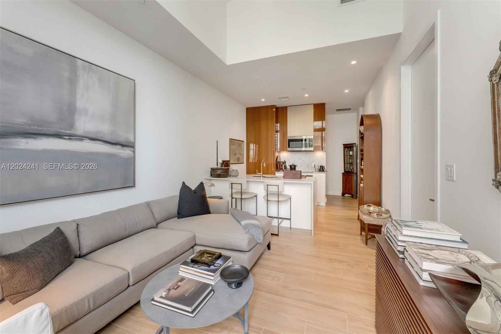 Bay Tower Mr. C: Biscayne Bay Views, 8th Floor photo 3