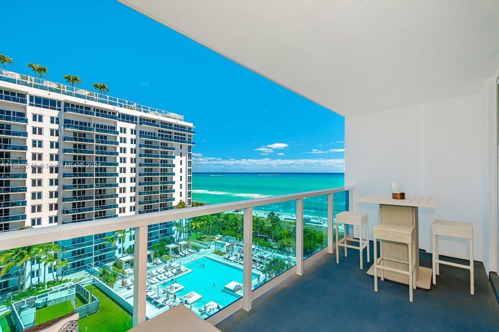 Remodeled Ocean View 1BR At Roney Palace photo 3