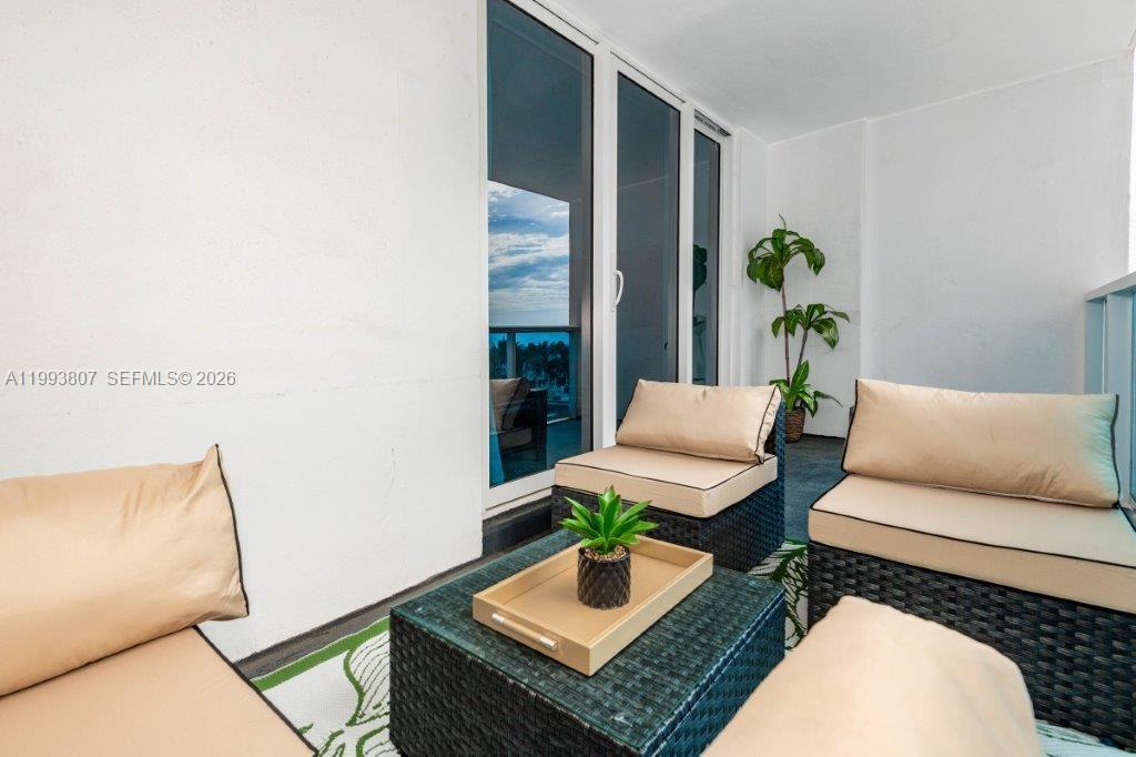 Roney Palace Oceanfront With 1 Hotel Amenities photo 2