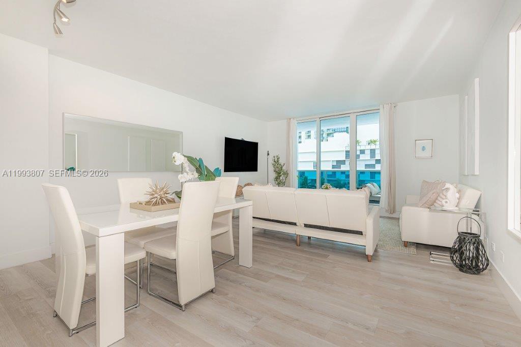 Roney Palace Oceanfront With 1 Hotel Amenities photo 3