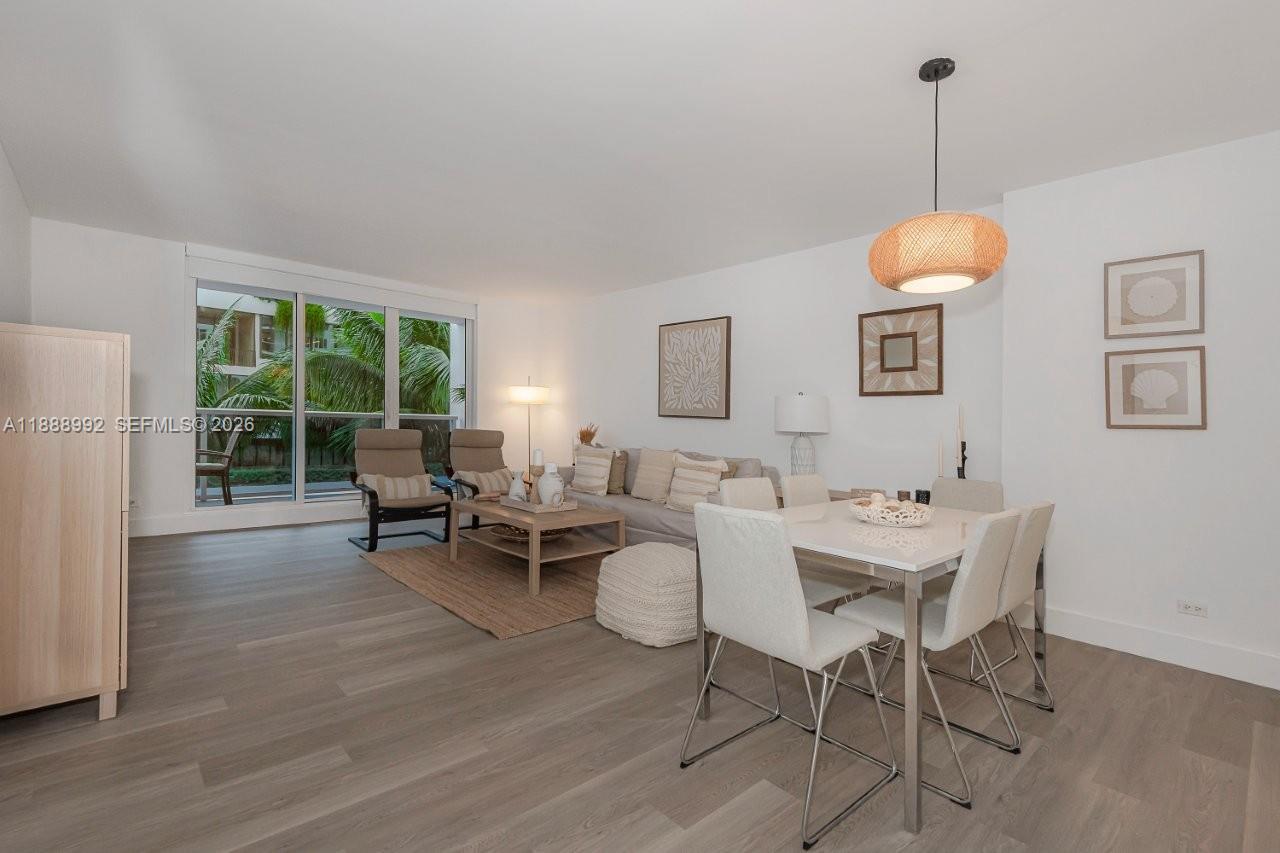 Roney Palace Oceanfront With 1 Hotel Amenities