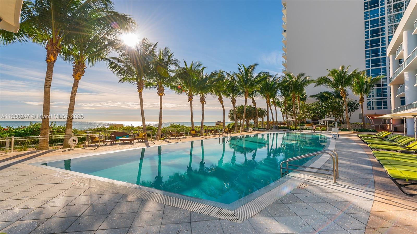 Carillon Miami Spa Condo With Pool Access photo 3