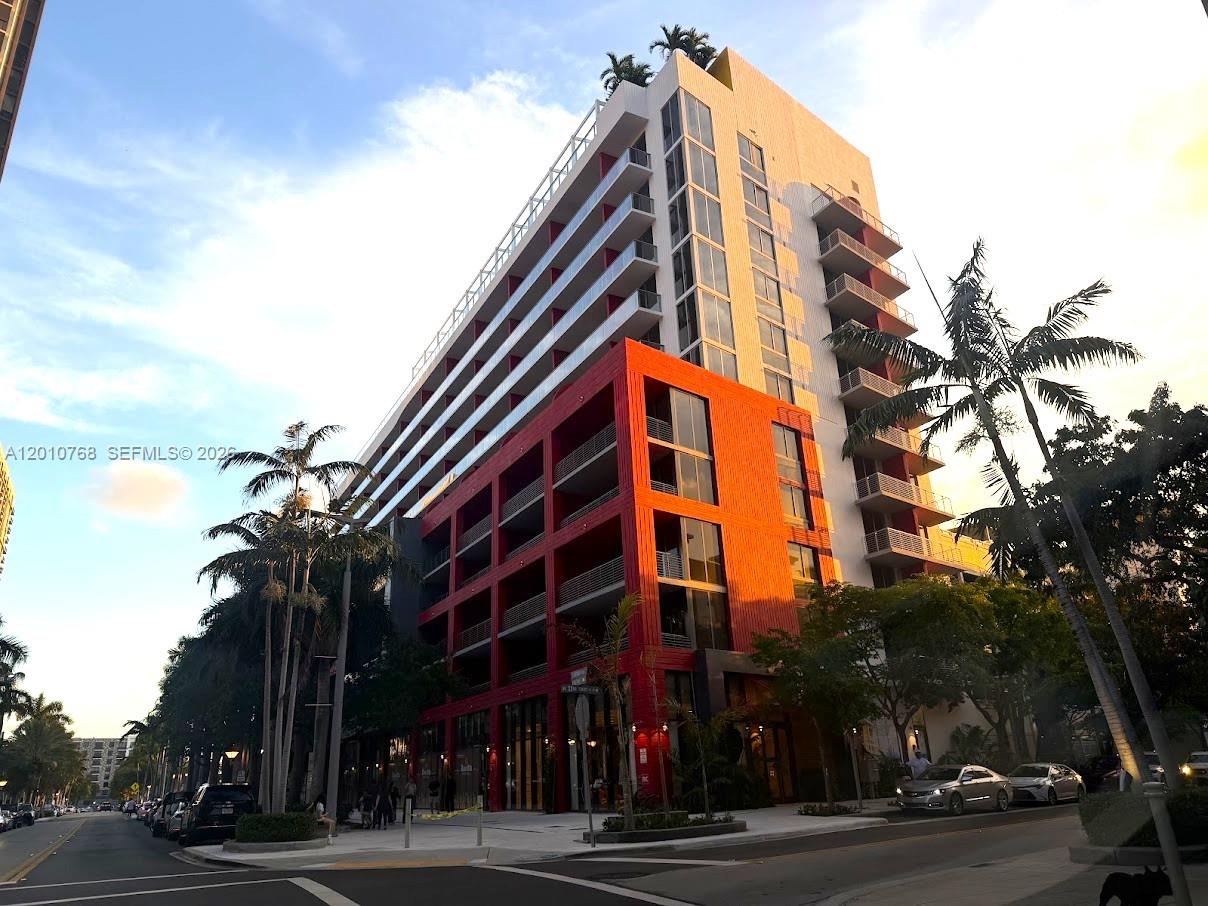 Brand New Standard Midtown Miami Condo photo 2