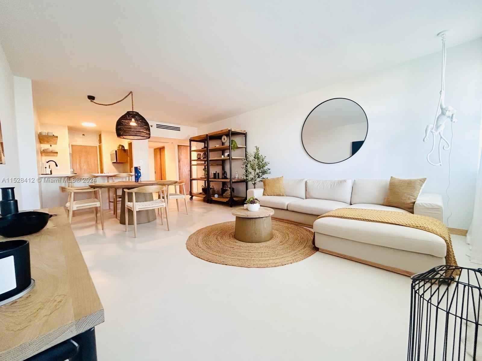 The Decoplage: South Beach Icon Living