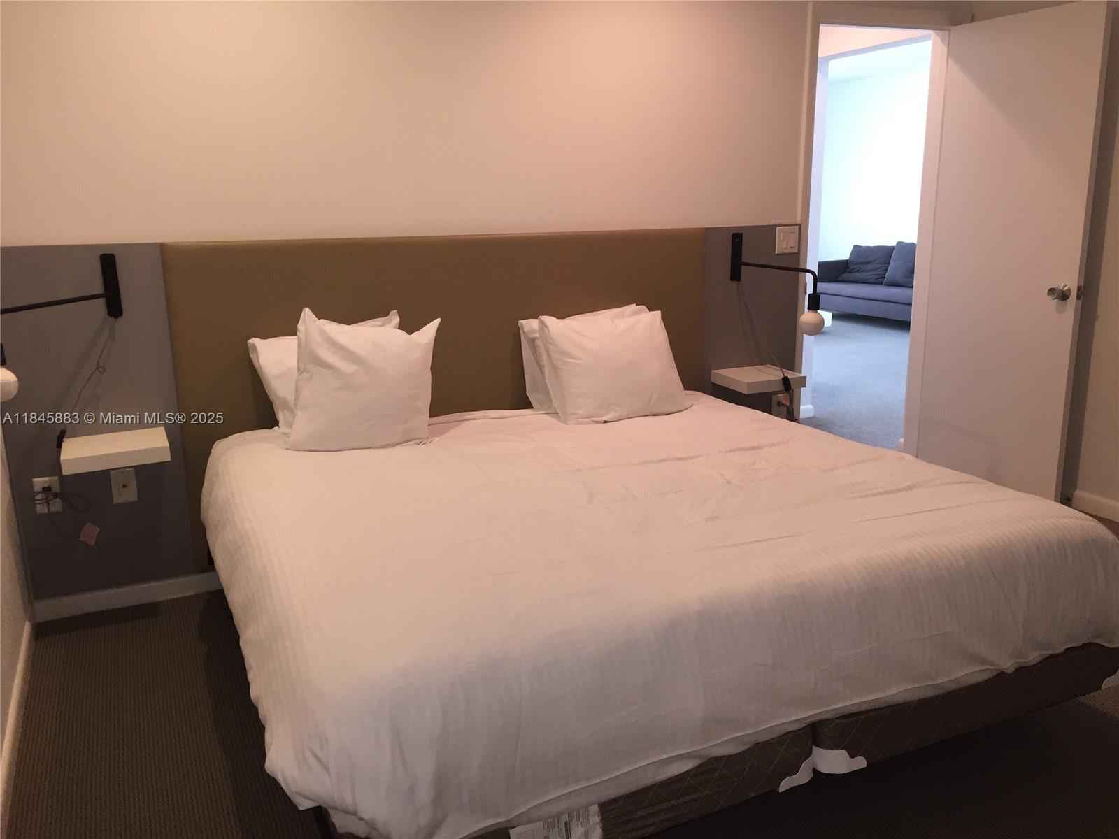 Renovated Key Biscayne Condo, Steps To Beach