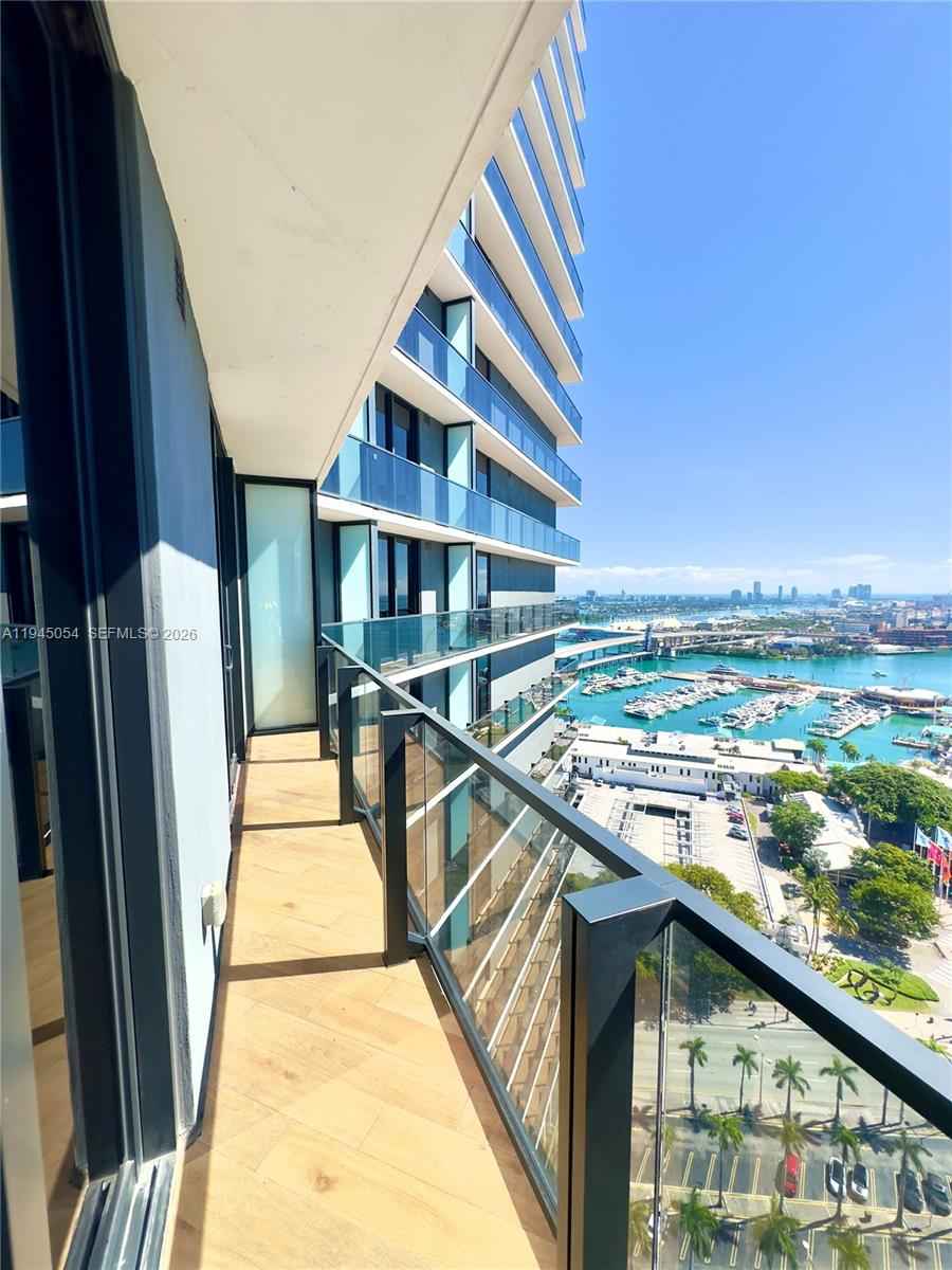 Downtown Miami Luxury Condo With Bay View photo 3