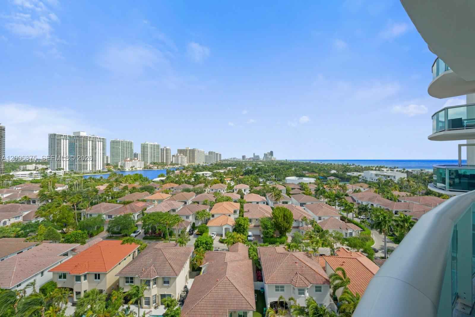 Ocean Reserve Sunny Isles: Oceanfront 1BR