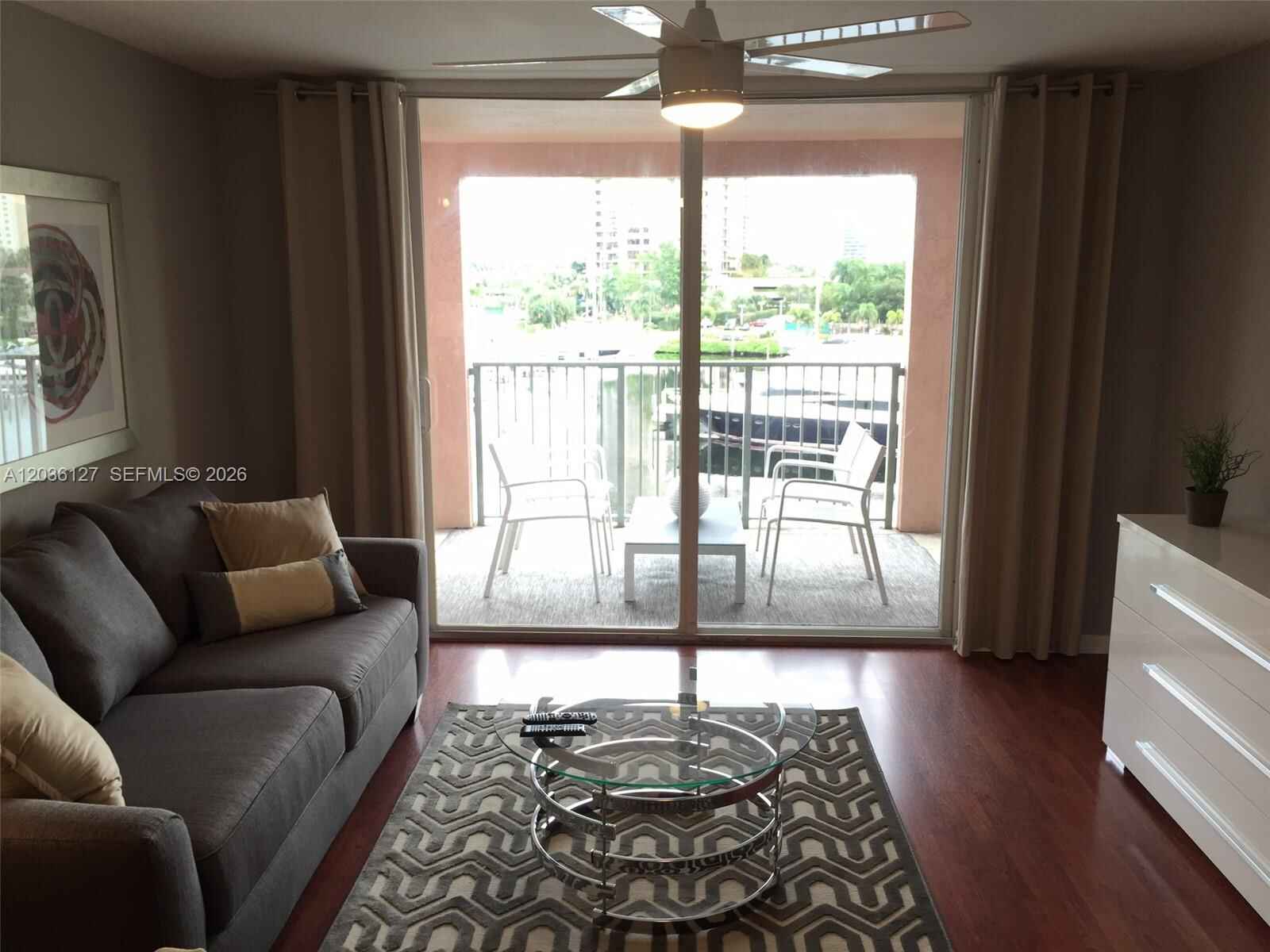 Direct Waterview 2BR At The Yacht Club photo 2