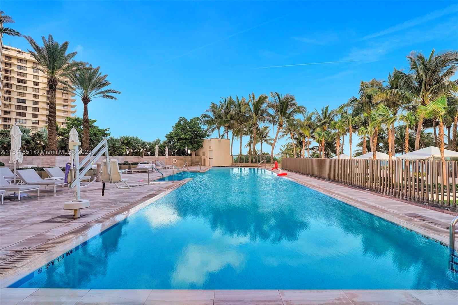 St Regis Bal Harbour Studio, Ocean View photo 2