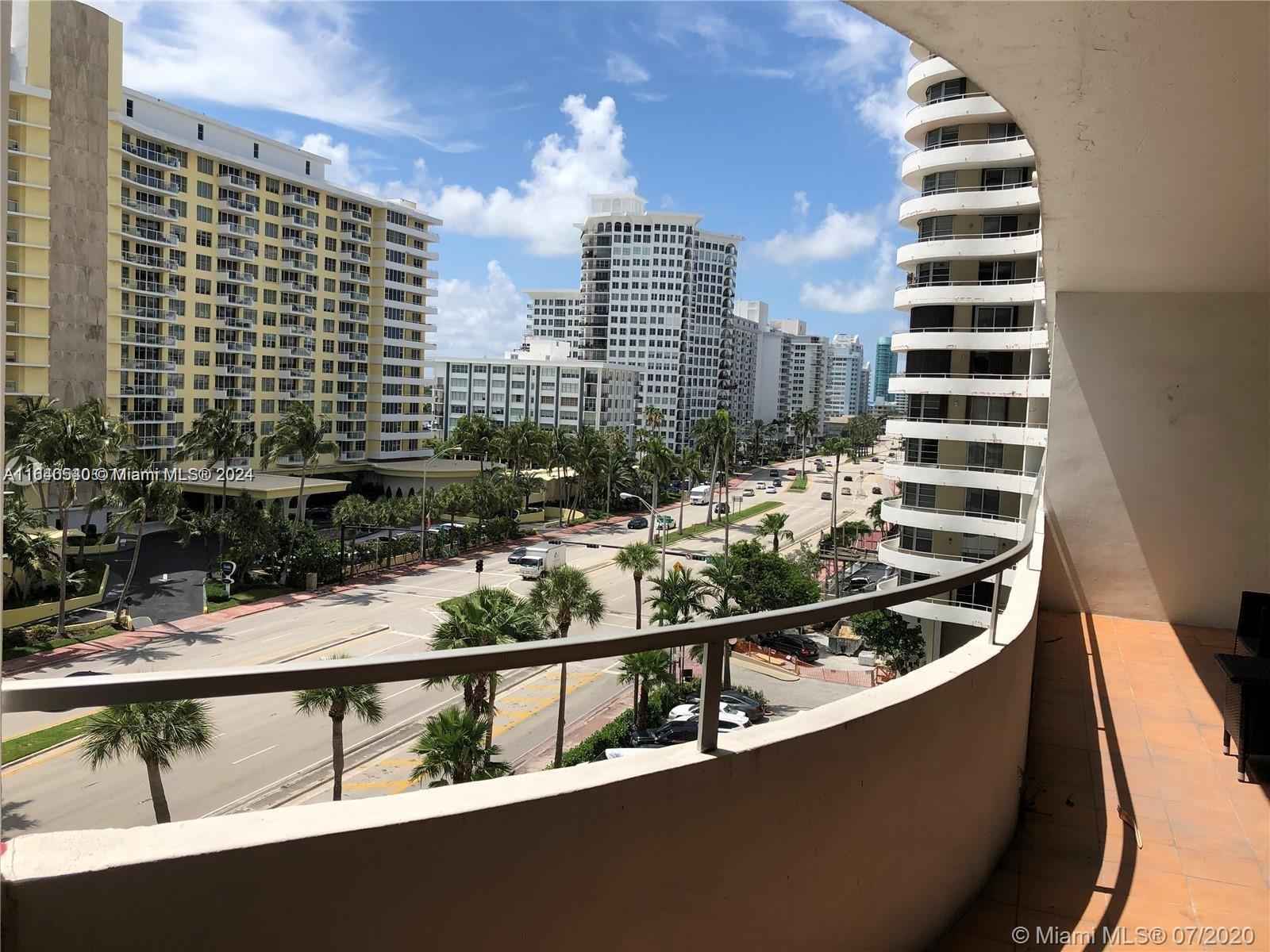 Oceanside Plaza: Renovated 2BR Intracoastal View photo 3