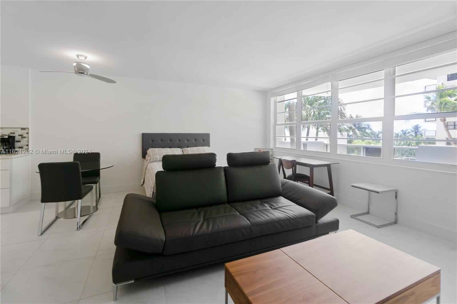 Renovated Studio, Ocean Views, Decoplage photo 3