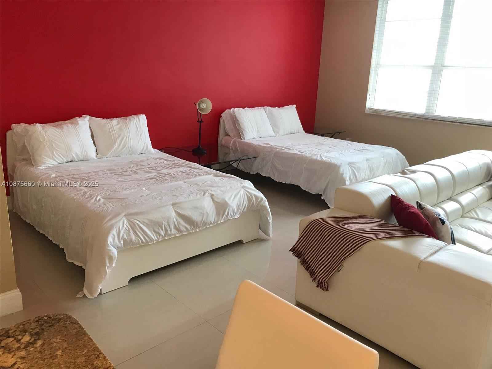 Oceanfront Studio At The Decoplage Miami Beach photo 3