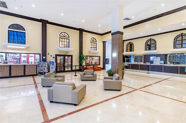 Marco Polo Oceanfront Studio Direct Beach Access