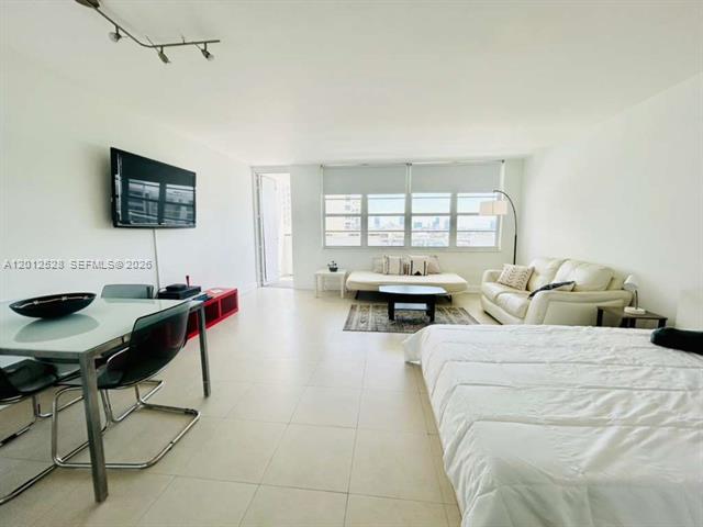 Studio At The Iconic Decoplage, South Beach photo 3