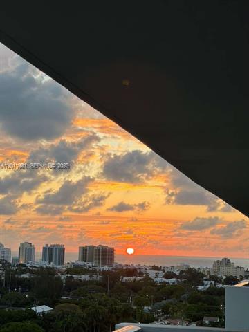 Mirador 1200: Waterfront 1BR, Internet Included photo 2