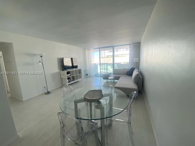 Mirador 1200: Waterfront 1BR, Internet Included photo 3