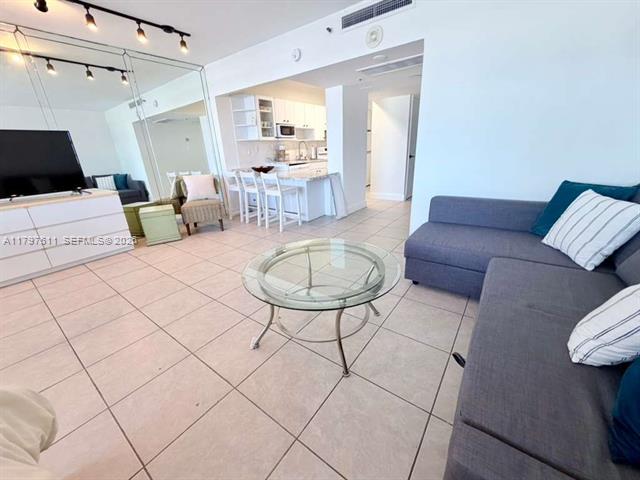 The Decoplage Studio, South Beach Icon photo 3