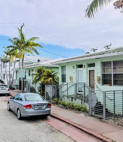 Renovated South Beach 1BR, Intimate 6-Unit Building