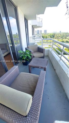 Parc Central East: Golf Views, Beach Close photo 3