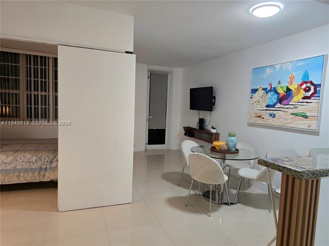 Oceanfront Decoplage With Beach Access & Pool photo 3