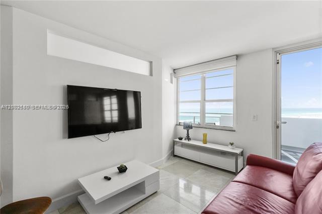 The Decoplage Direct Ocean View Jr 1Br photo 3