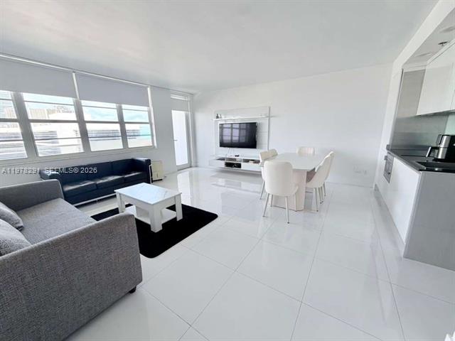 Renovated Studio At The Decoplage, South Beach photo 3