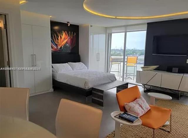La Rive Gauche Loft With Intercostal Views photo 3
