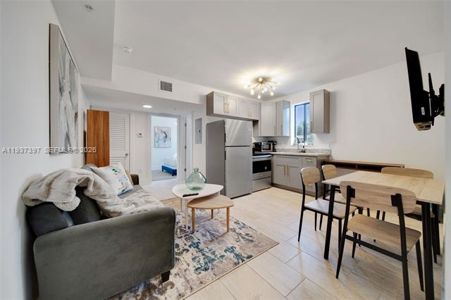Renovated 2BR Near Calle Ocho, All-Inclusive