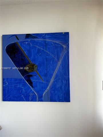 Renovated Ocean View Studio, Sunny Isles Beach photo 2