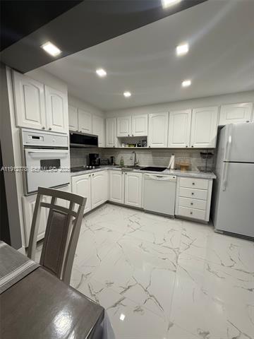 Oceanview B: Ocean Steps, Pool & Fitness photo 3