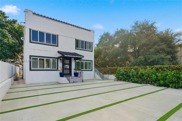 Spacious 3BR Near Wynwood Art District photo 2
