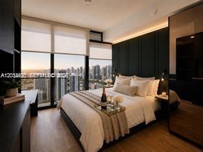 E11even Residences: Biscayne Bay Views Studio