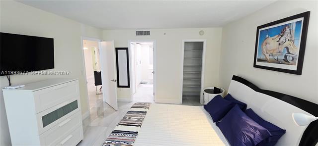 Renovated 12th Floor Oceanfront Miami Beach Condo photo 3